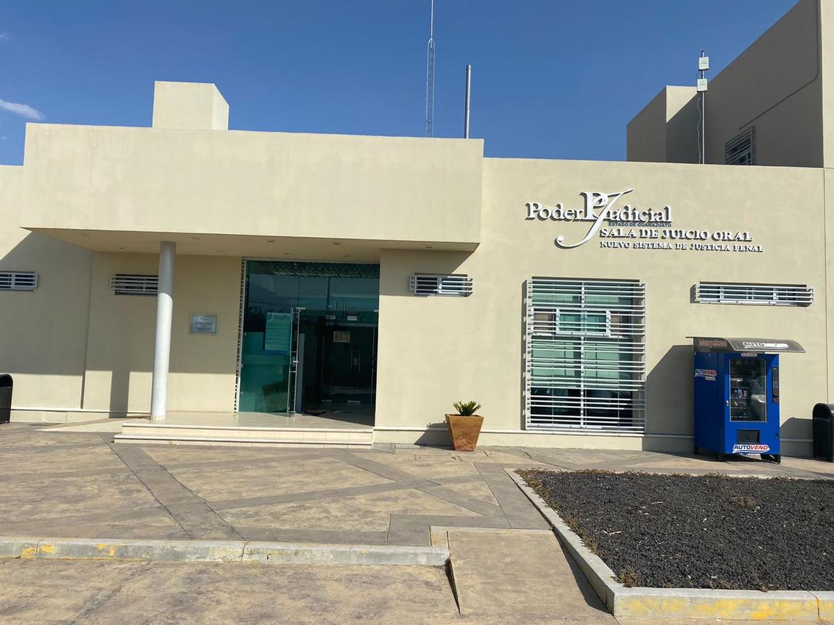 Aplazan audiencia de presuntos homicidas del reportero Israel