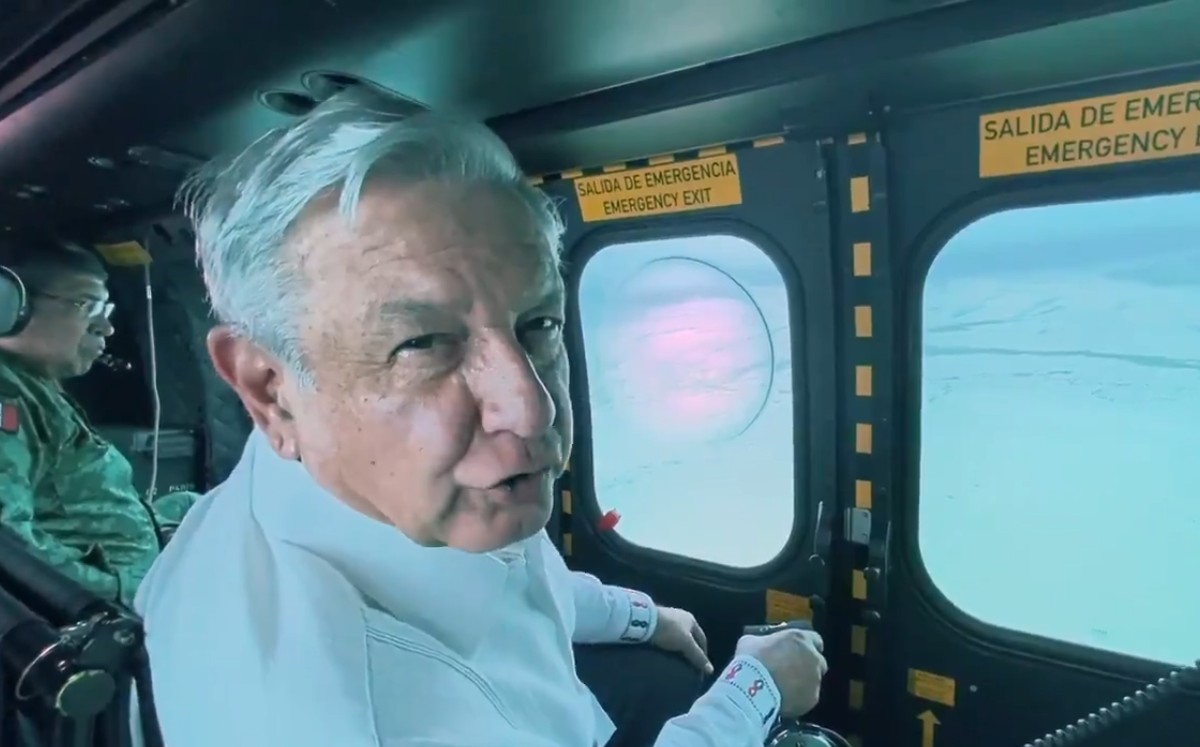López Obrador estuvo acompañado por el gobernador de Tabasco, Adán Augusto López. (Captura)