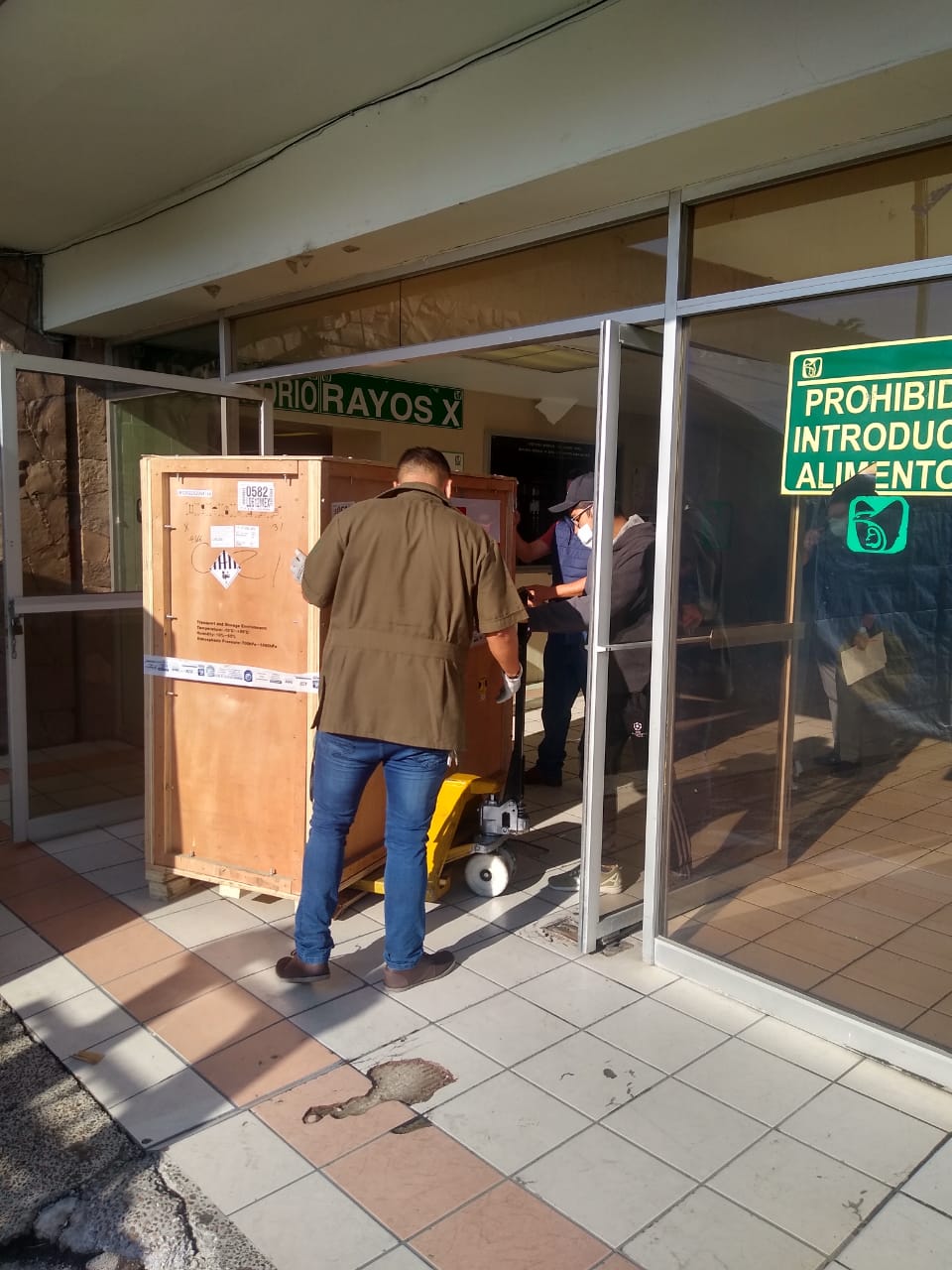 IMSS adquiere equipo de rayos X.