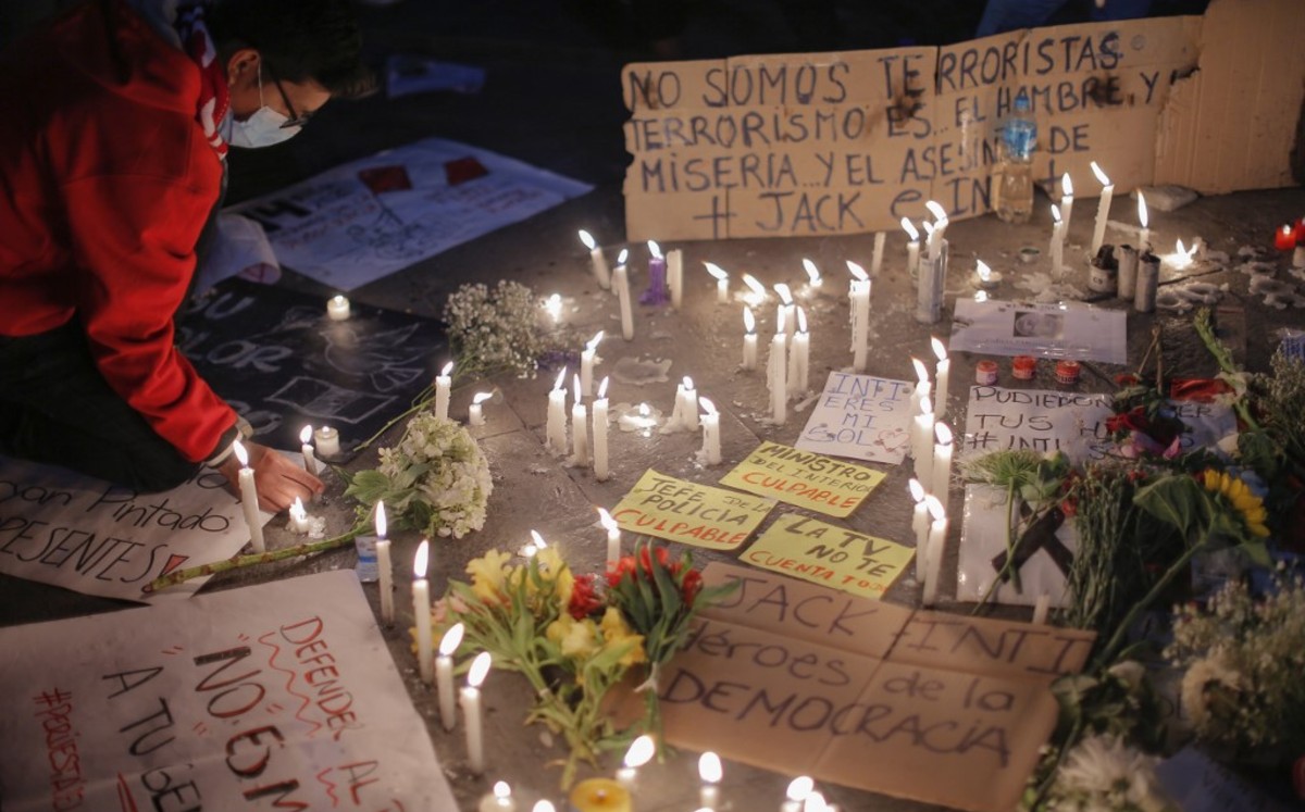 Perú vive su peor crisis política en dos décadas. (AFP)