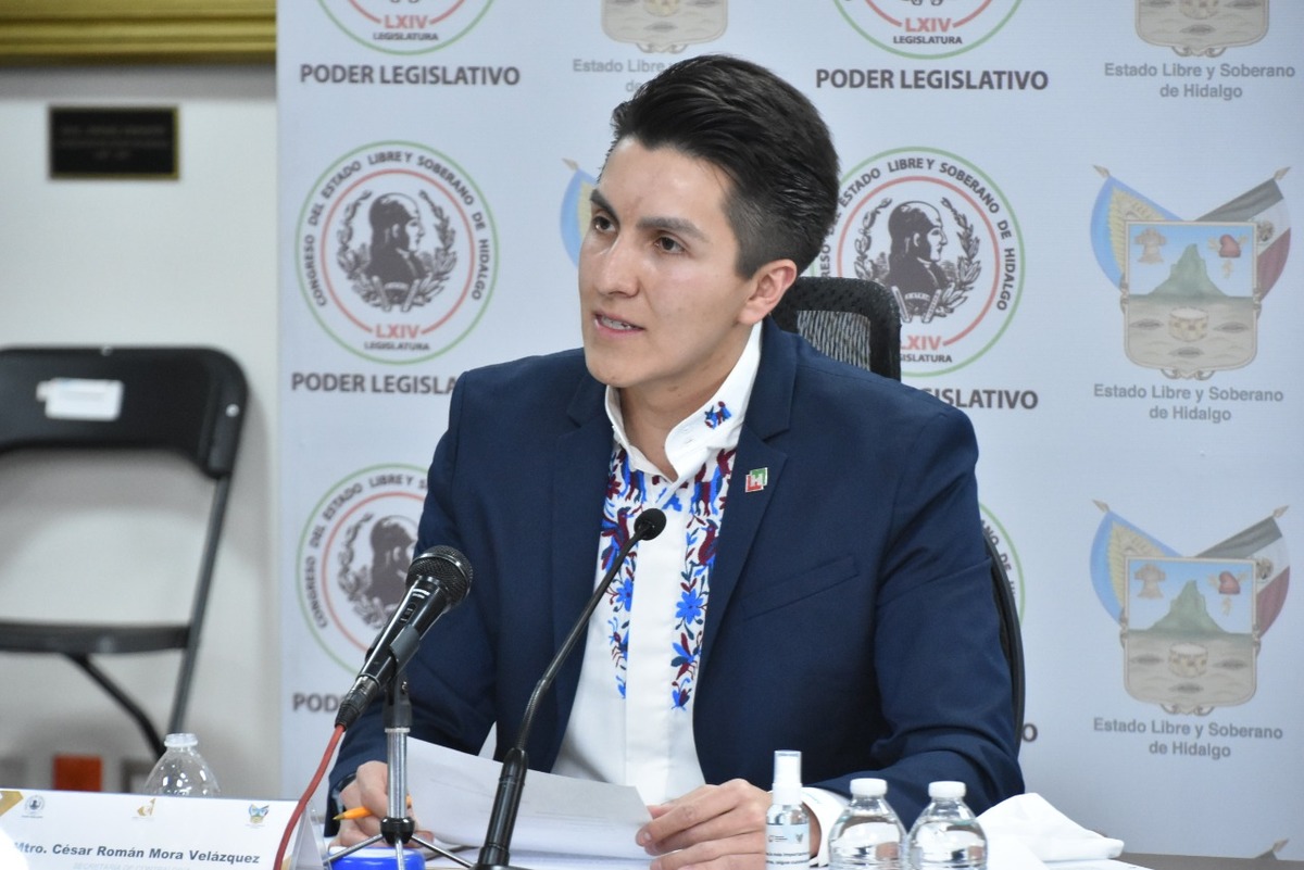 César Román Mora Velázquez, secretario de Contraloría. (Cortesía)