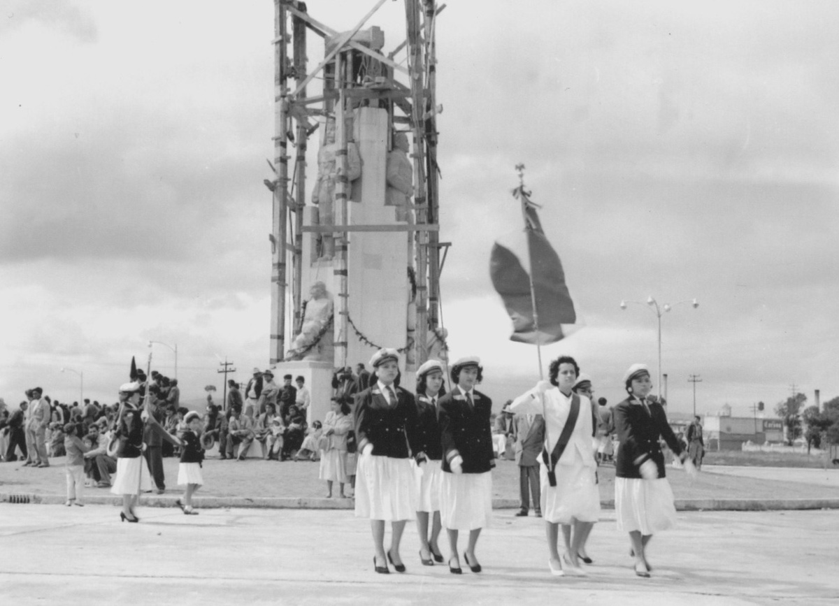 Monumento a la Revolución cumple 65 años tras su inauguración en el siglo XX. (Especial)