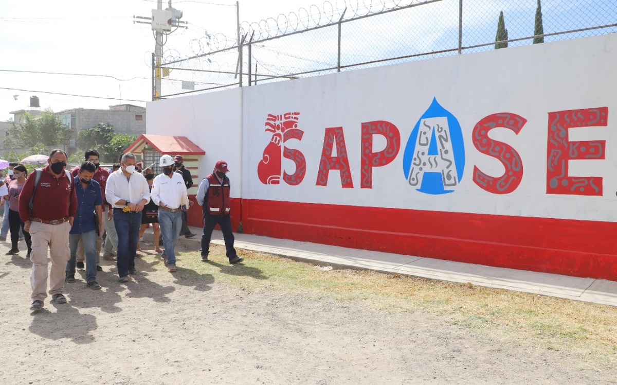 El presidente municipal de Ecatepec, Fernando Vilchis, gestionó las mesas de análisis con la Conagua. (Especial)