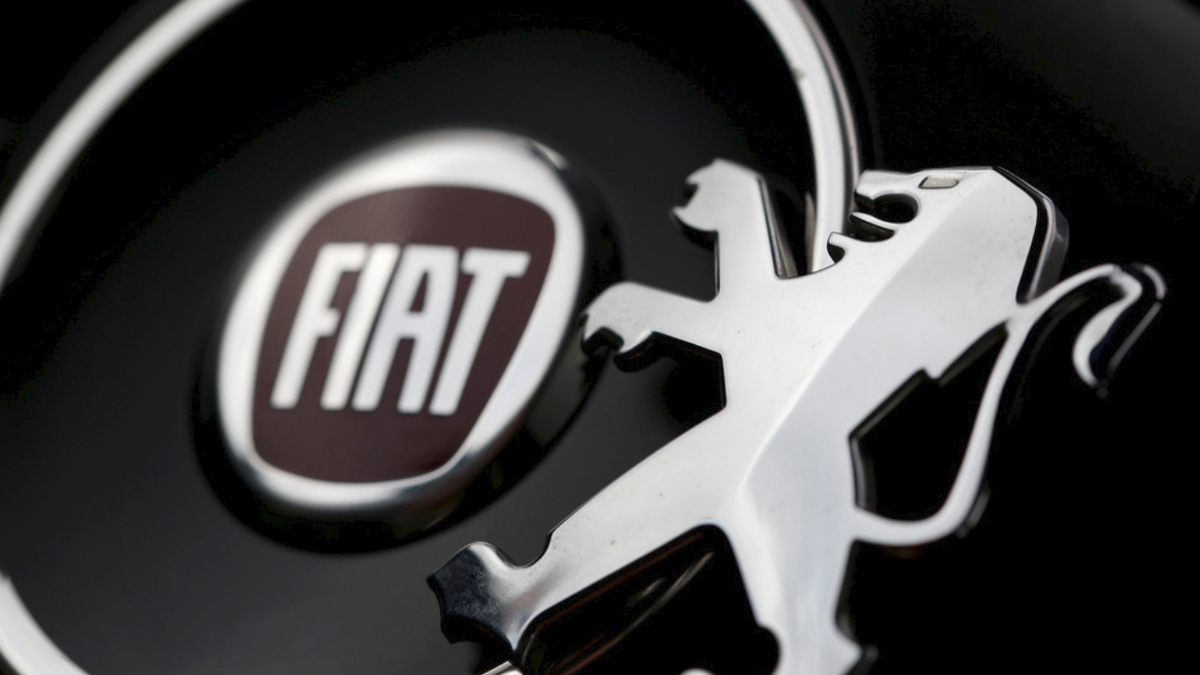 Accionistas de Fiat Chrysler y PSA definirán fusión el 4 de enero