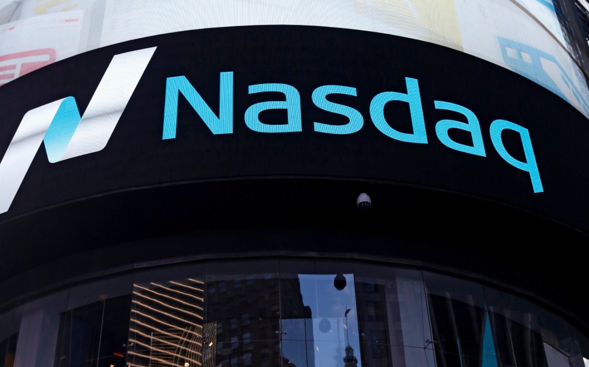 El indicador bursátil pagará la operación en efectivo. Foto: (Reuters)