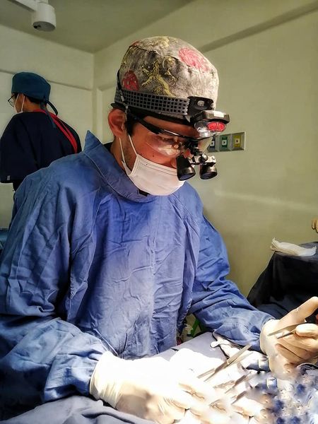 Luis Enrique Villarreal Gómez estudia ahora el séptimo semestre de la carrera de medicina. (Especial)