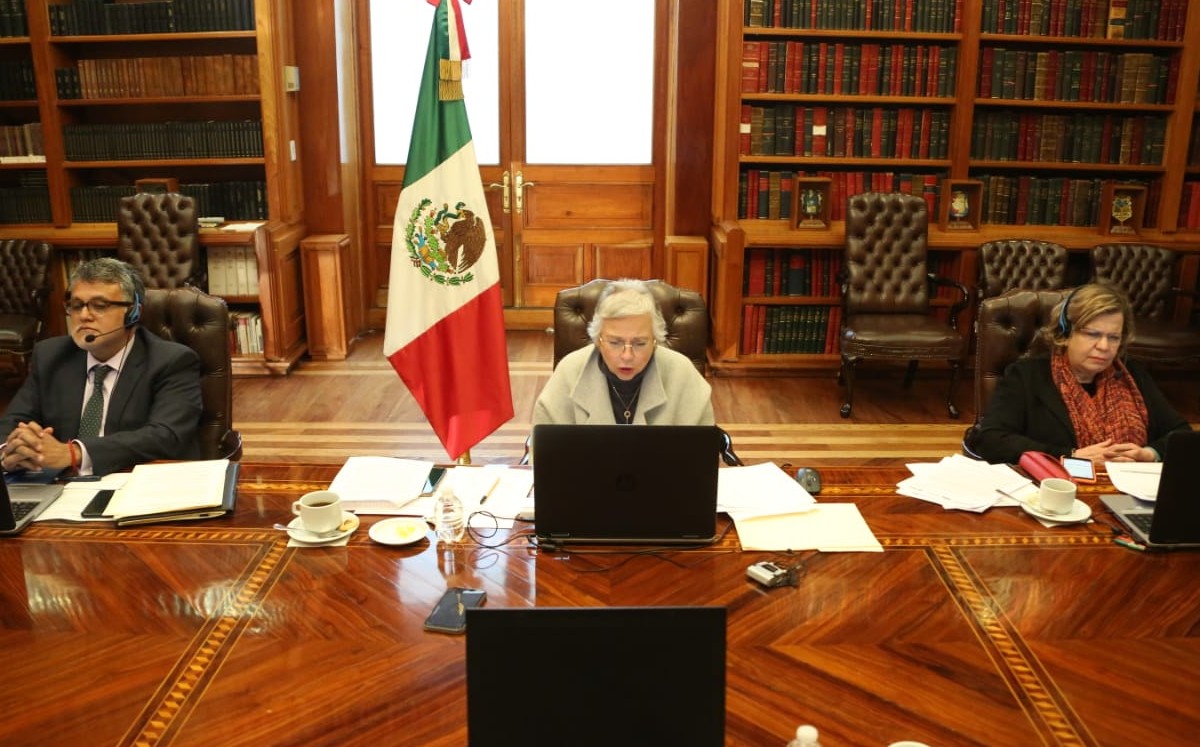 Olga Sánchez Cordero en reunión virtual con gobernadores y funcionarios. (Especial)