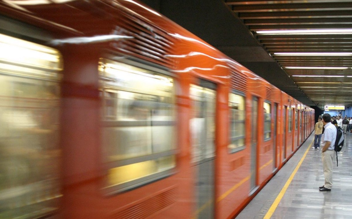 Sistema de Transporte Colectivo Metro.