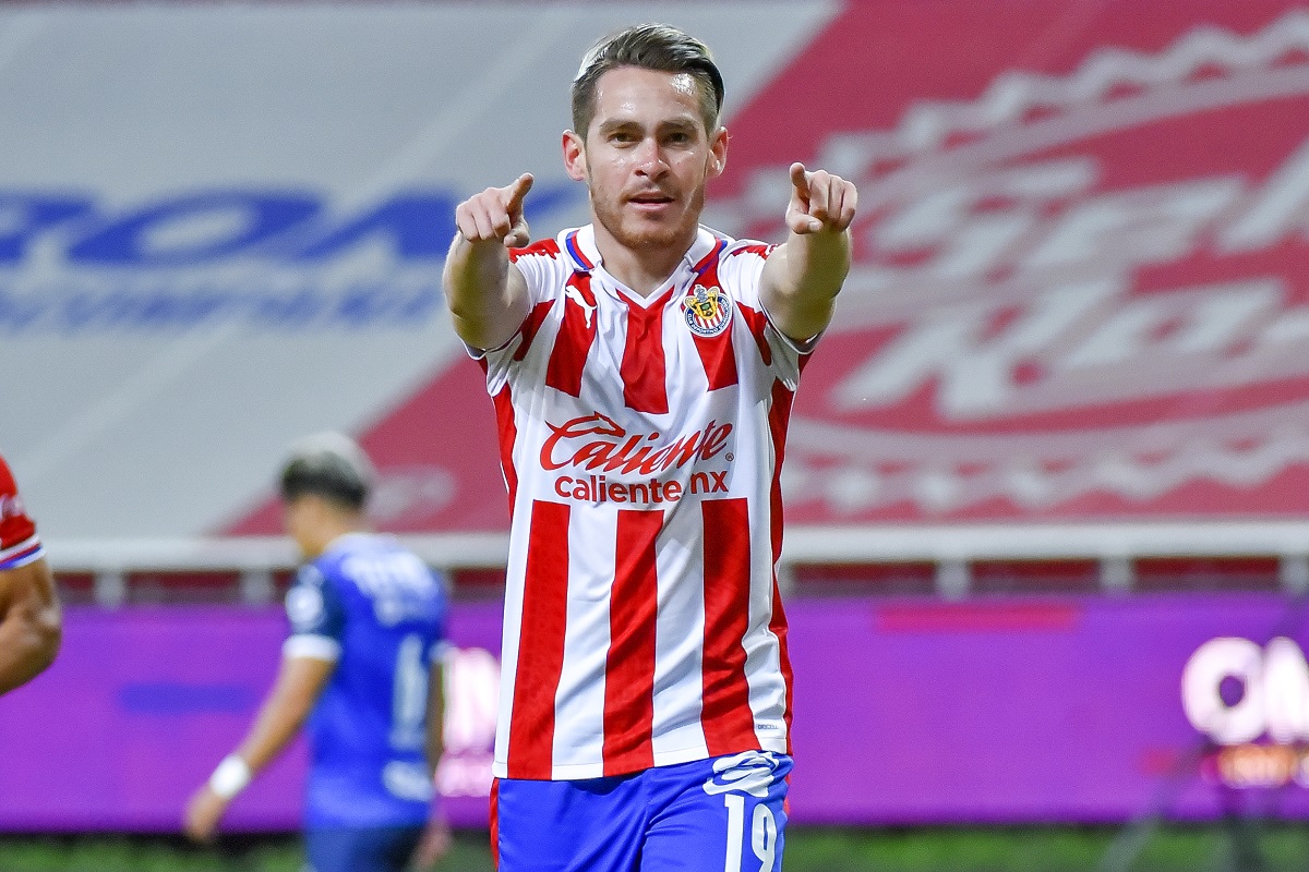 Jesús Angulo, jugador de Chivas (Imago7)