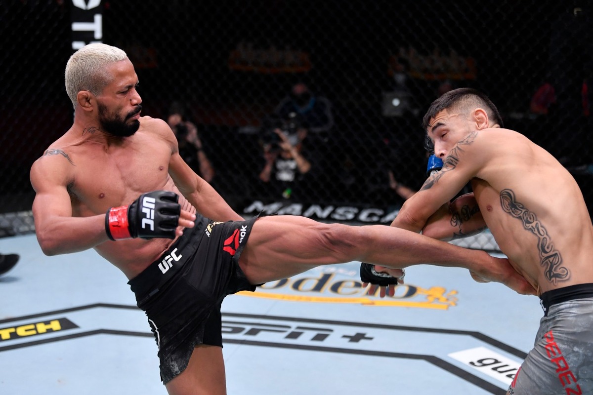 Deiveson Figueiredo retiene título en UFC 255 (UFC)