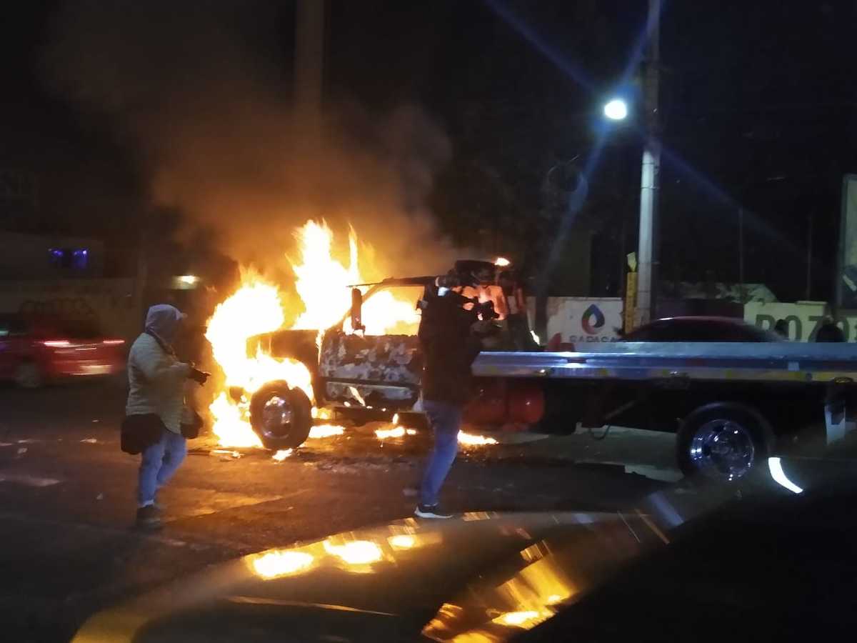 Los hechos ocurrieron casi enfrente del palacio municipal. (Especial)