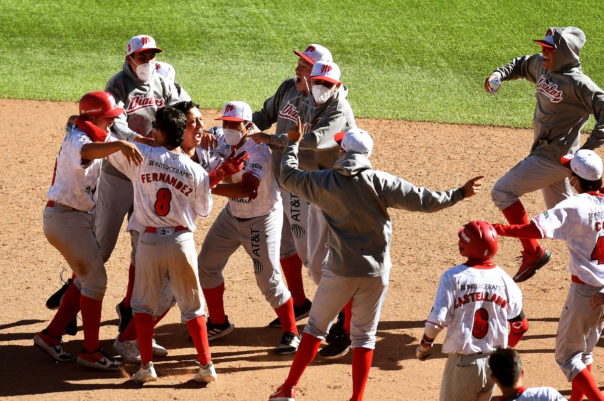 Team Daniel Fernández se lleva el tercer juego ante Nelson Barrera (Enrique Gutiérrez / Diablos Rojos)