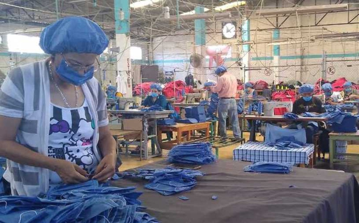 SAT simplifica cumplimiento tributario a maquiladoras