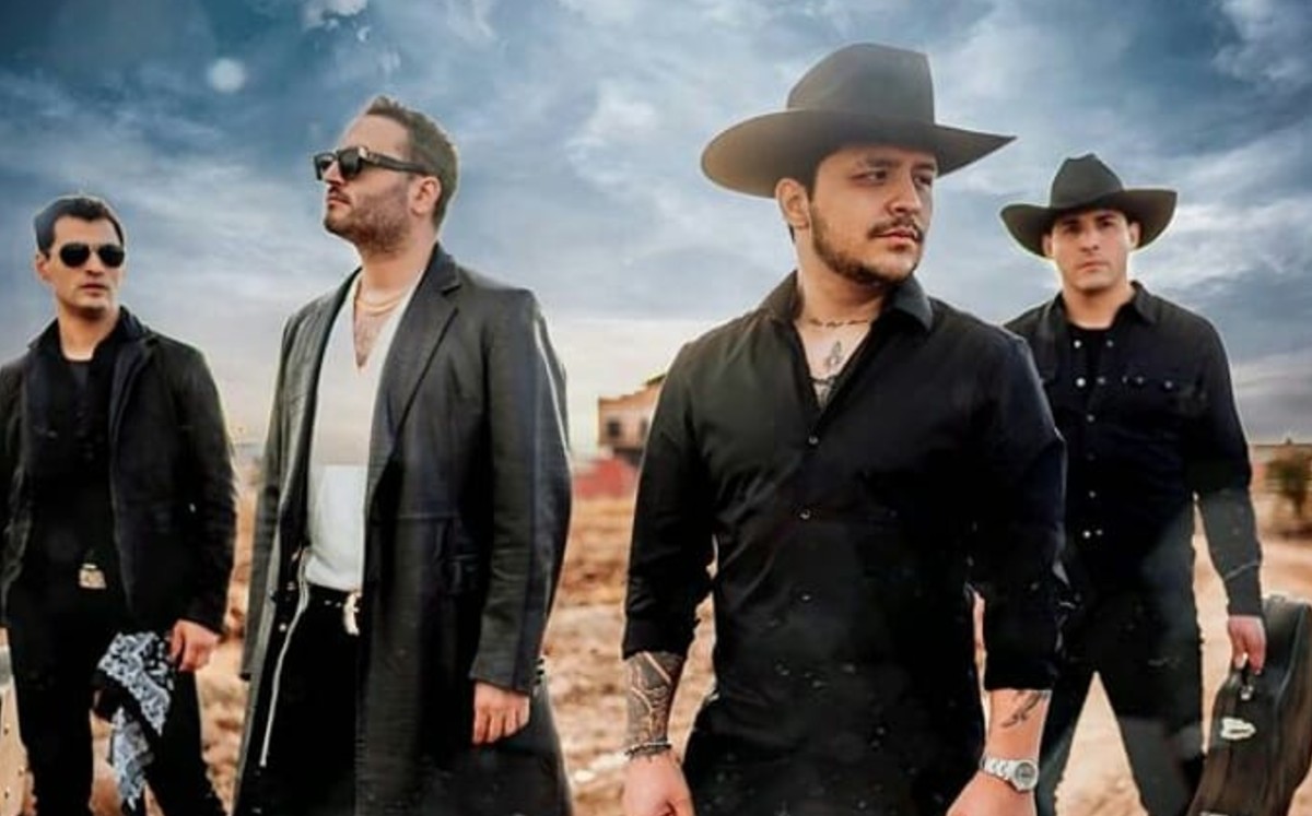 Christian Nodal y Reik estrenan "Poco" (Twitter).