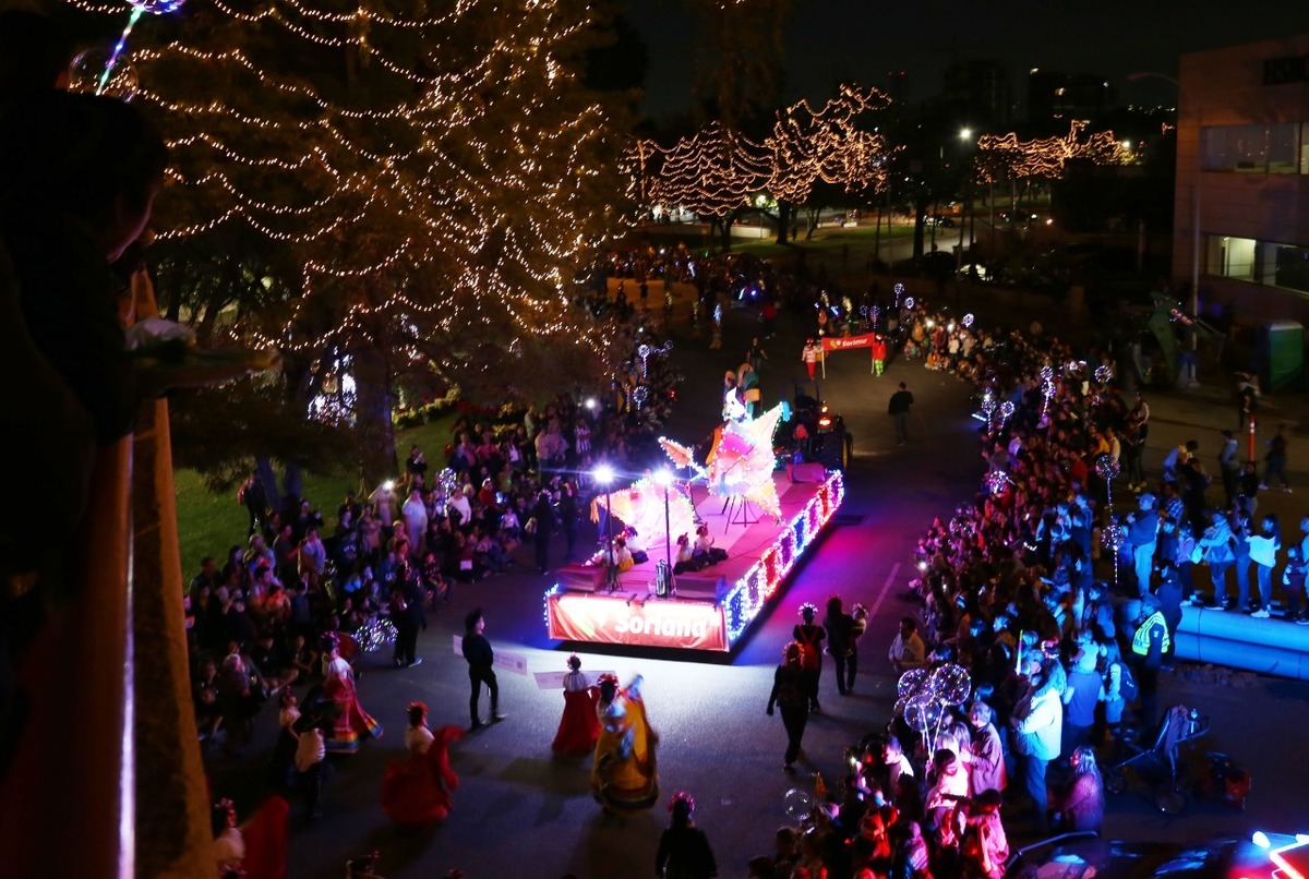 Desfile navideño en San Pedro será llevado a las casas. Foto: Especial.