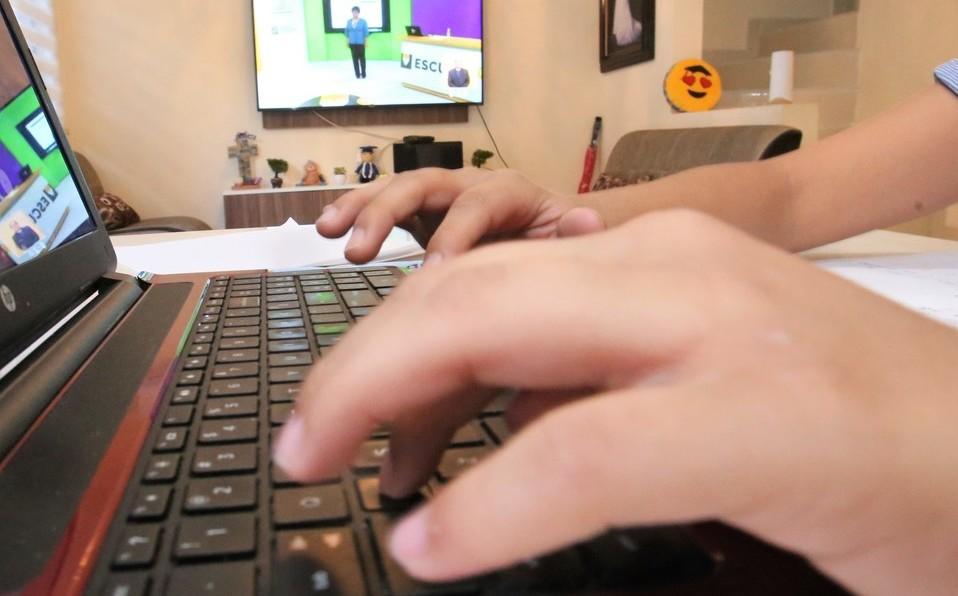Emprendedores laguneros que decidieron apoyar a los estudiantes. (Especial)