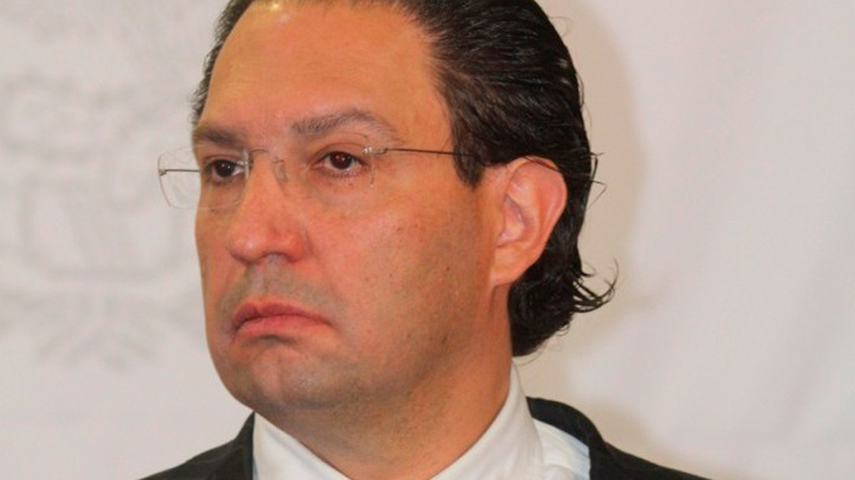Ex colaborador de Rosario Robles niega acusaciones de Emilio Zebadúa