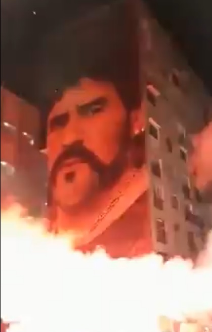 Mural de Diego Armando Maradona en Nápoles (Twitter)