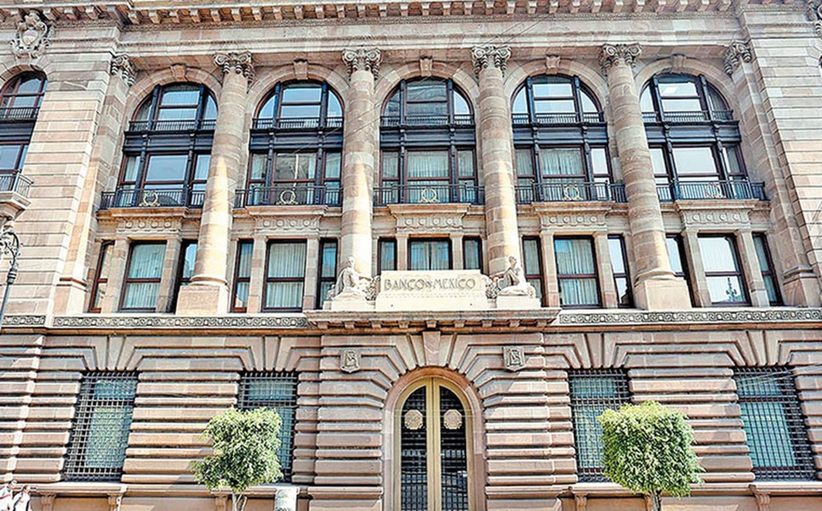 Banxico saluda diálogo con IP por ‘outsourcing’