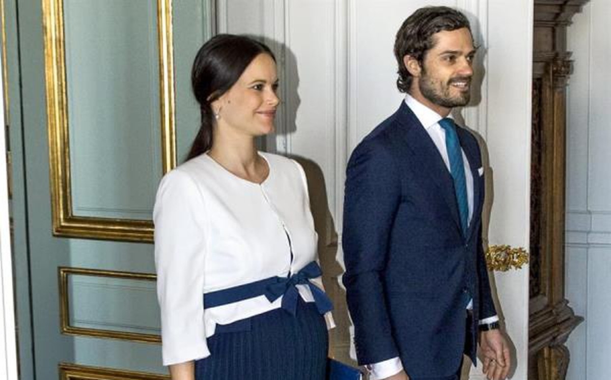 Príncipes Carlos Felipe y Sofía de Suecia dan positivo a covid-19