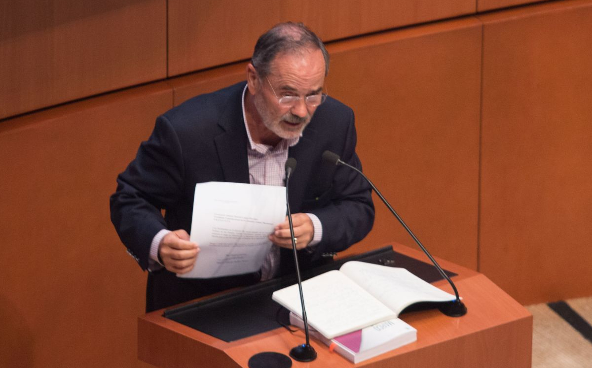El senador del grupo parlamentario PAN, Gustavo Enrique Madero Muñoz, durante una sesión ordinaria. (Cuartoscuro)