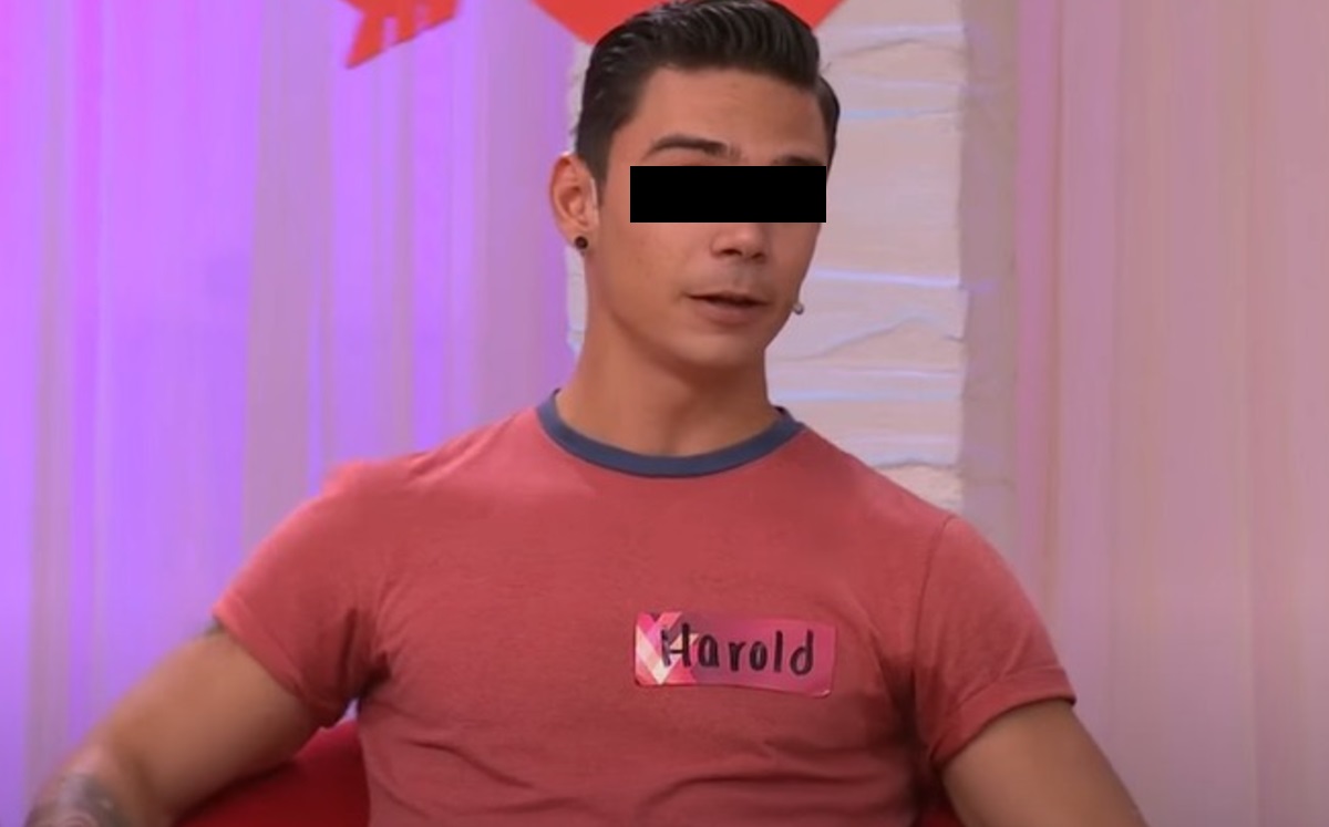 Harold "N" tiene 23 años y participó en el 2017 en "Enamorándonos" (Especial).