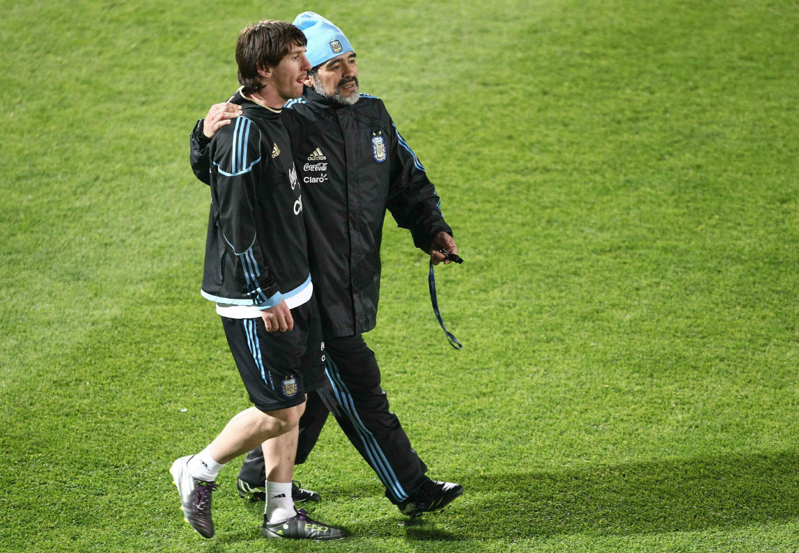 Lionel Messi y Diego Maradona (Mexsport)