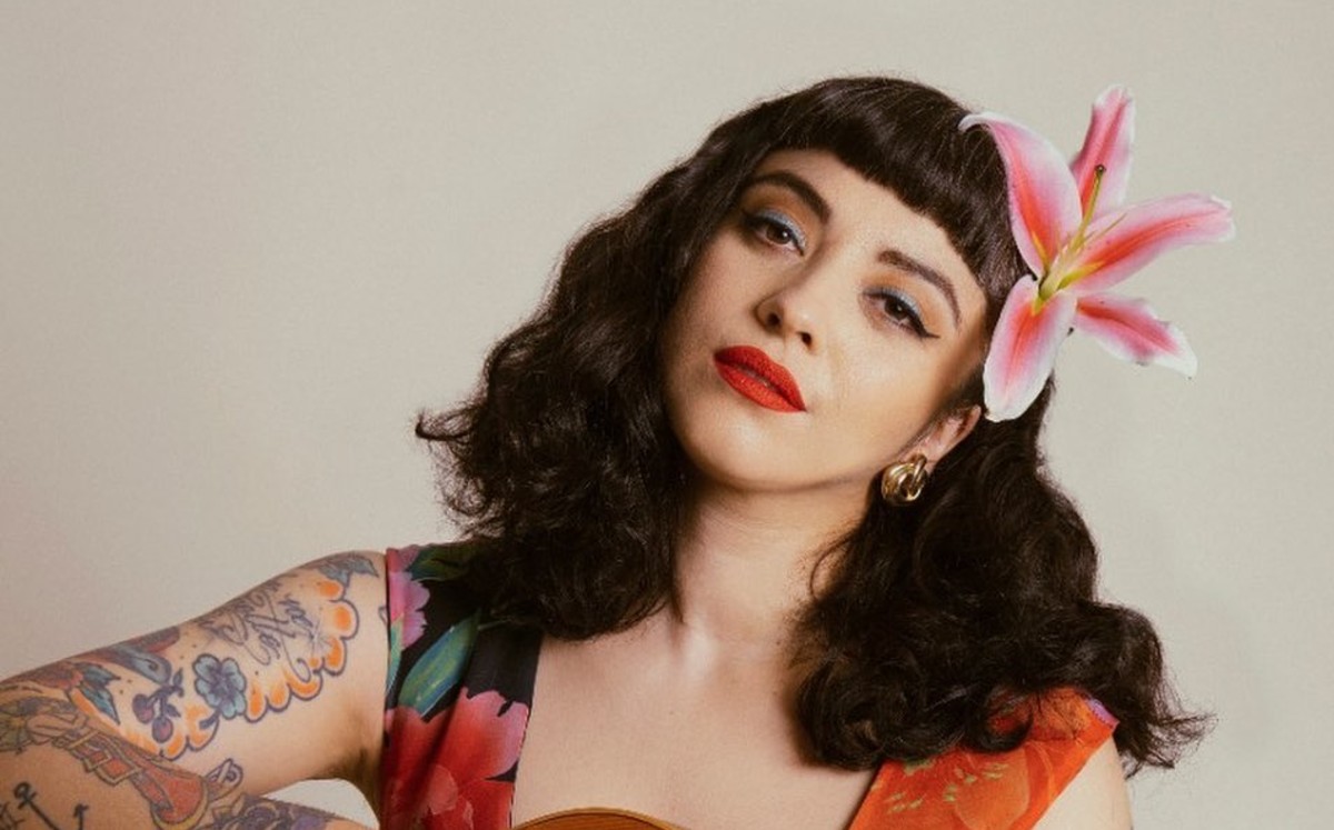 Mon Laferte cancela participación en concierto de Okupa Bloque Negro (Instagram).