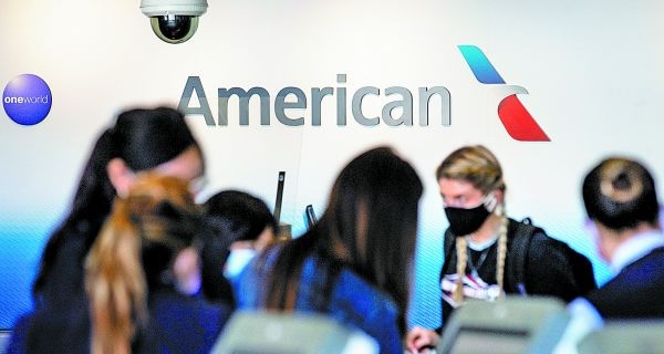 La aerolínea emitió deuda por 2 mil mdd en junio. ETIENNE LAURENT/EFE