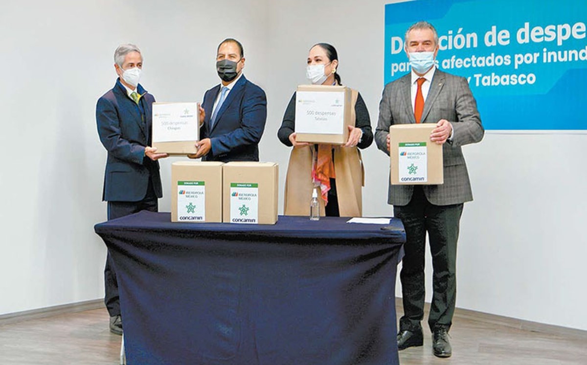 Donan 5 mil despensas a los afectados por las inundaciones en Chiapas y Tabasco