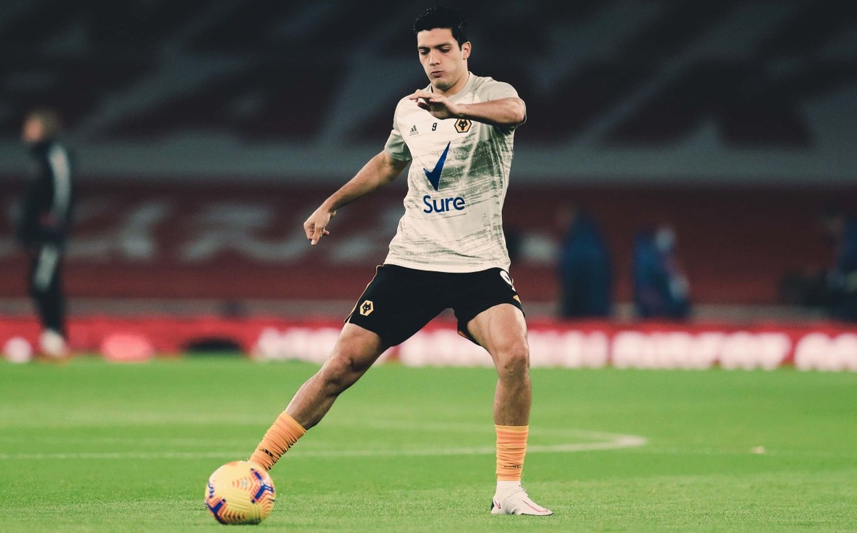 Raúl Jiménez, jugador del Wolverhampton (Twitter @WolvesEspanol)