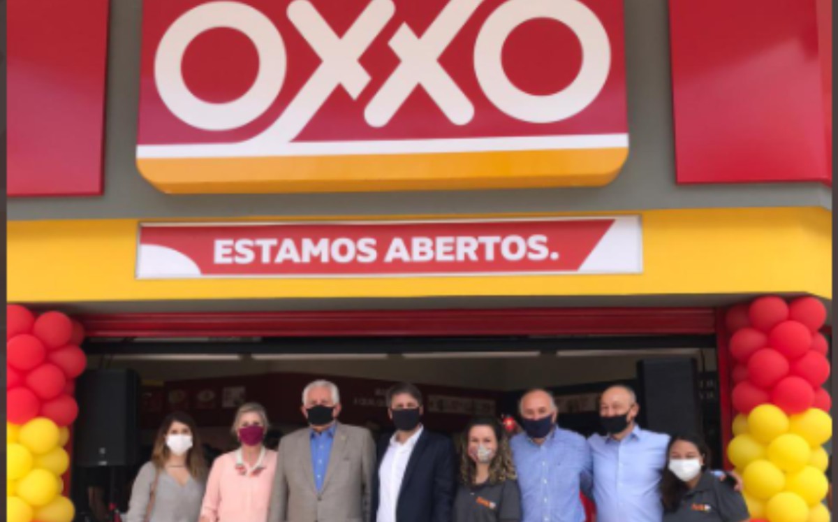 También tendrá servicio de alimentos con una gran variedad de botanas, entre otros. Foto: (Especial)