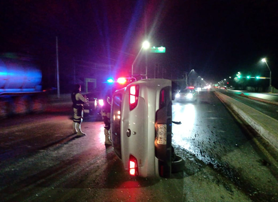 Choque en la carretera Torreón-Matamoros. (Milenio Digital)