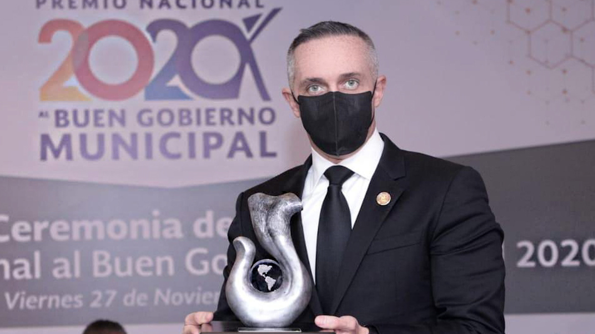 Cuajimalpa recibe premio de FENAMM a la excelencia municipal en materia de seguridad