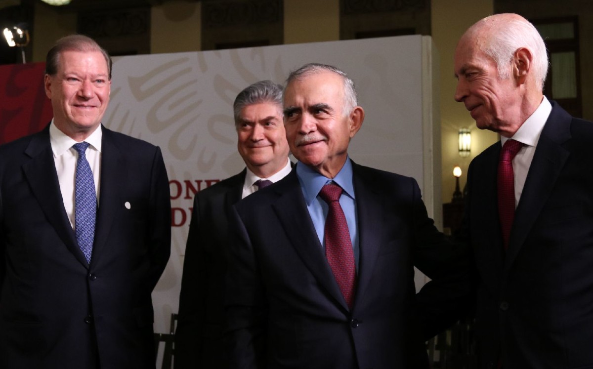 López Obrador anunció esta tarde la salida de Romo de la oficina de la presidencia. (Cuartoscuro)