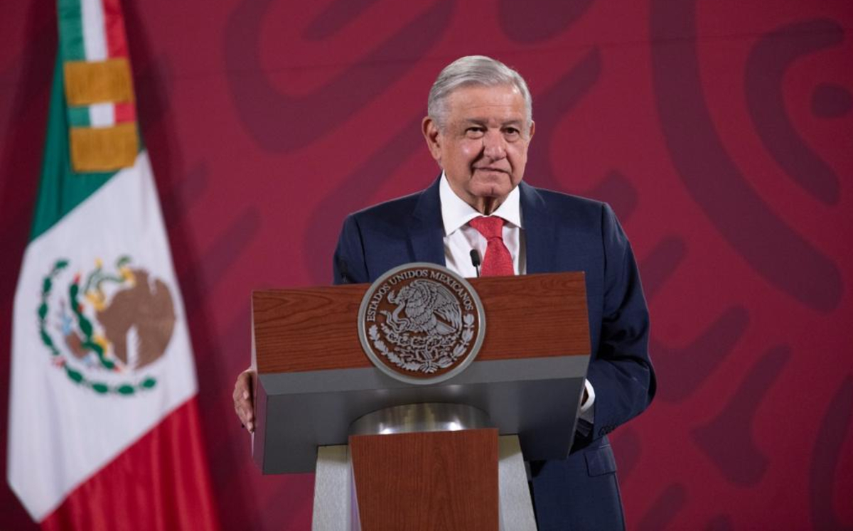 El Presidente durante su conferencia de prensa del 2 de diciembre en Palacio Nacional. (Cortesía)