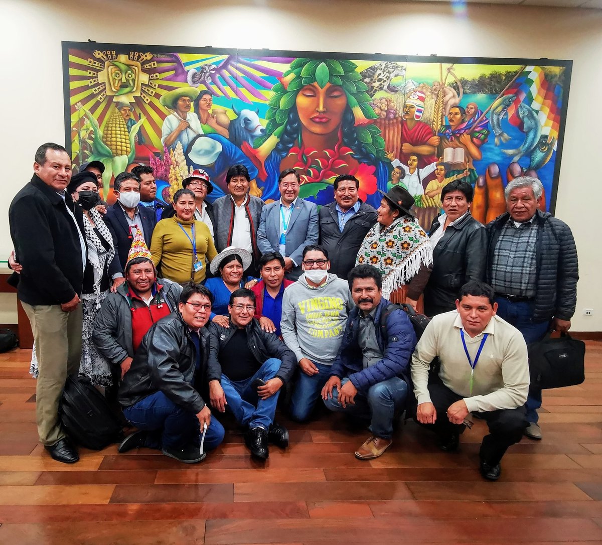Recibieron a Evo Morales en Palacio Presidencial de Bolivia con un acto de bienvenida. (Especial)