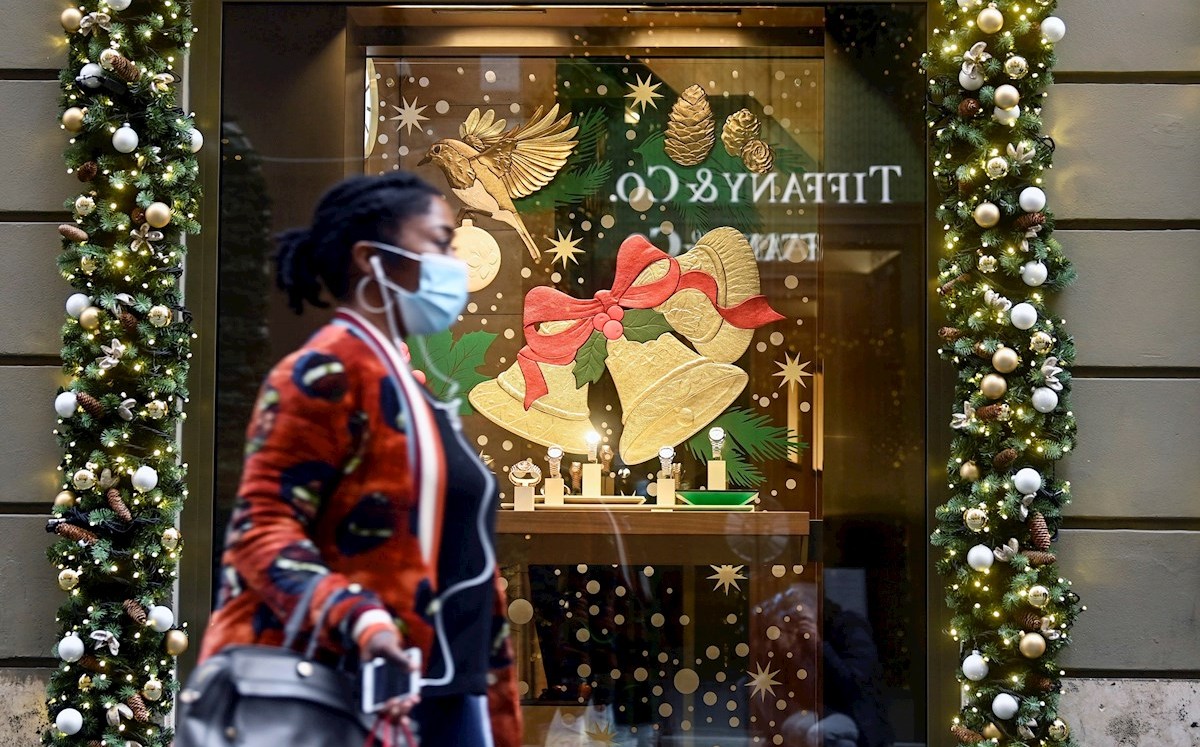 El primer ministro, Giuseppe Conte, firmó un decreto con las medidas más restrictivas de su historia para las fiestas navideñas. (EFE)