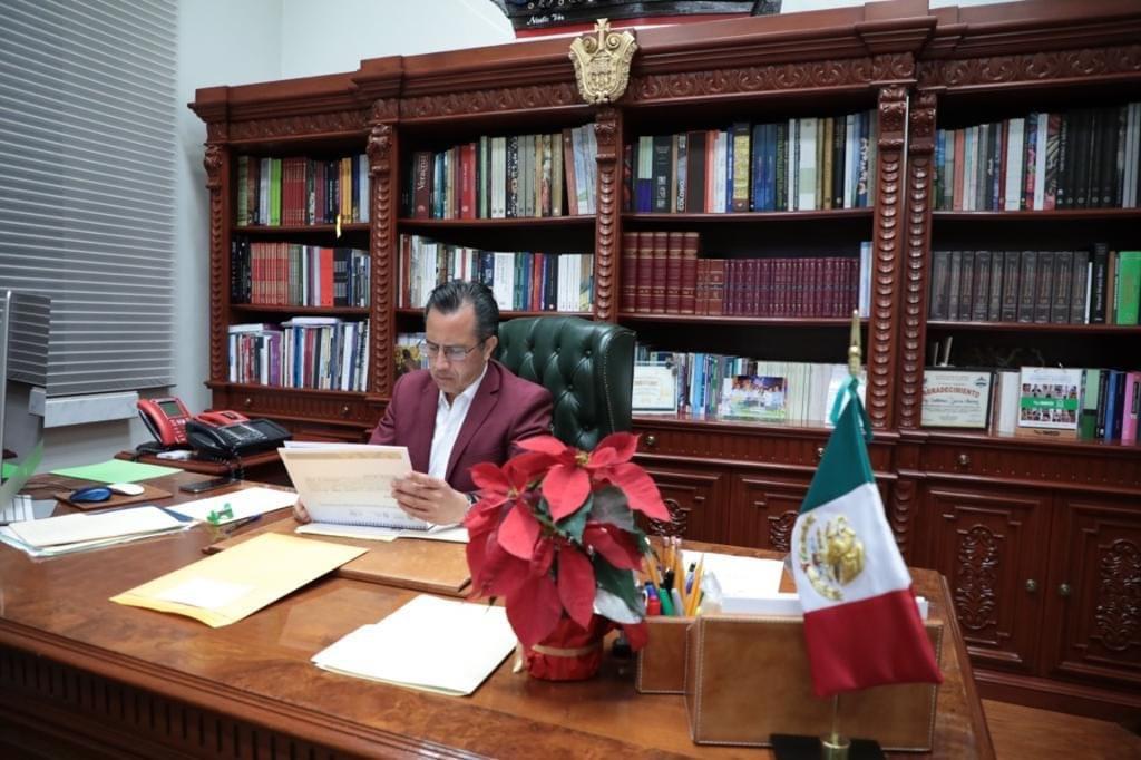 El gobernador Cuitláhuac García anunció la medida a través de un mensaje en redes sociales. (Especial)