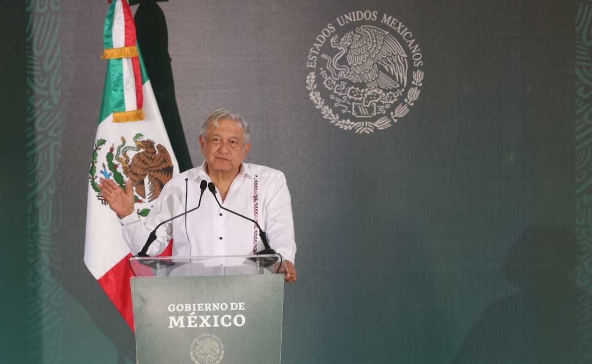 El presidente López Obrador durante su recorrido por el estado de Sinaloa. (Javier Ríos)