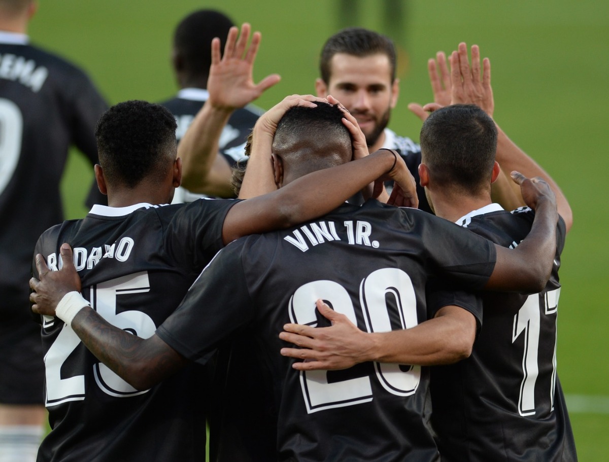 Real Madrid vence al Sevilla con gol de Vinicius Jr (AFP)