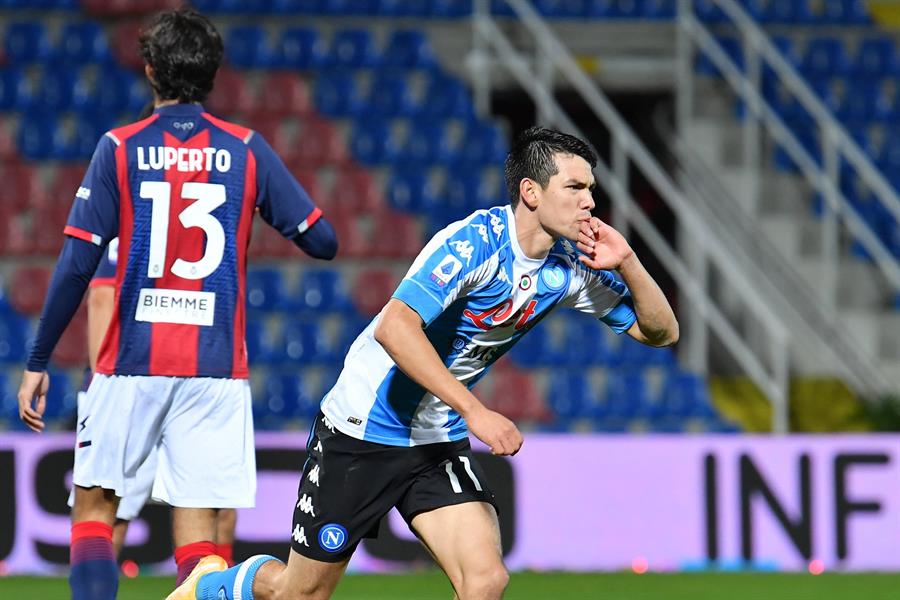Hirving Lozano en festejo de gol (EFE)