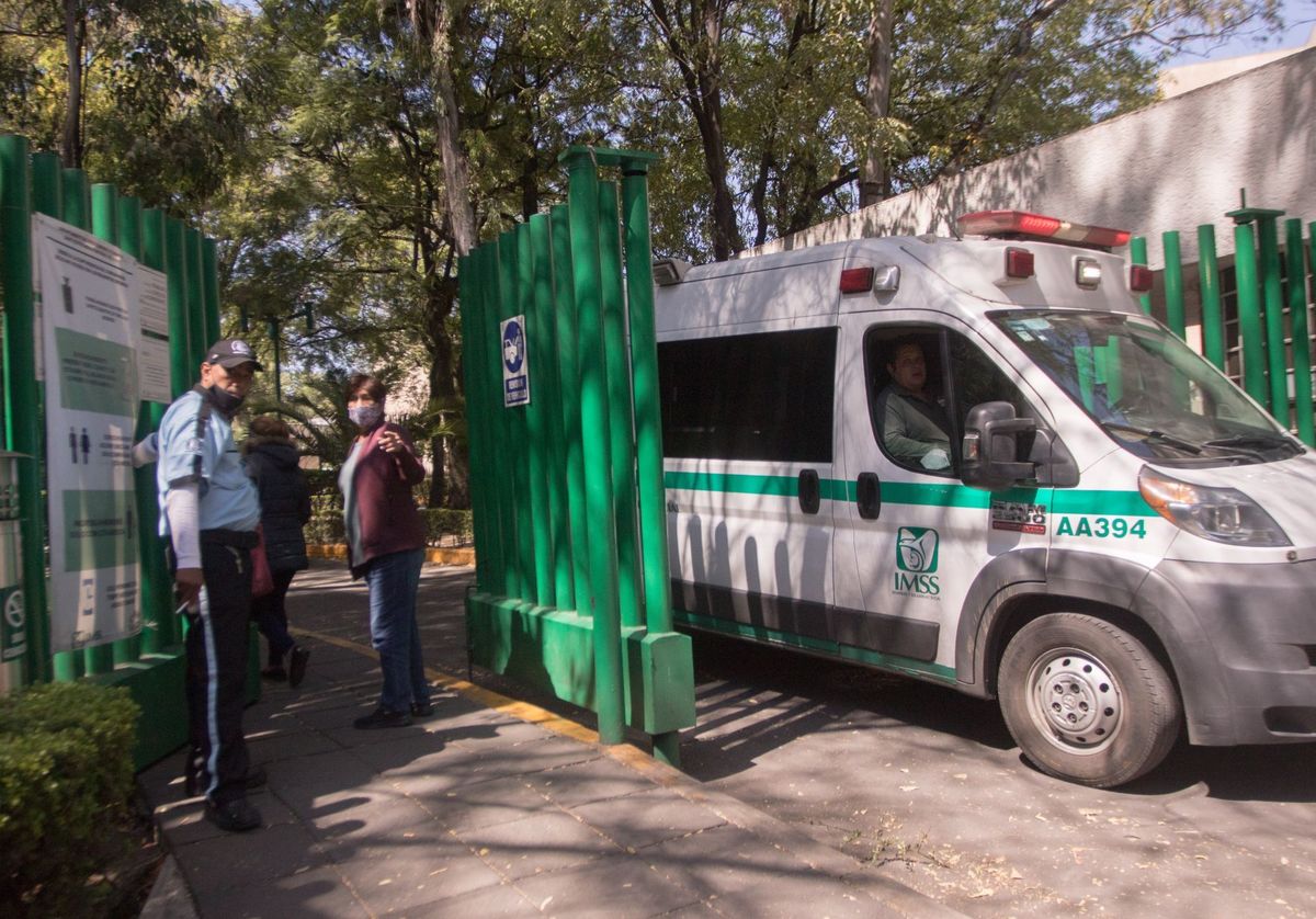 El IMSS y otros hospitales han cometido errores en la identificación de cuerpos. (Cuartoscuro)