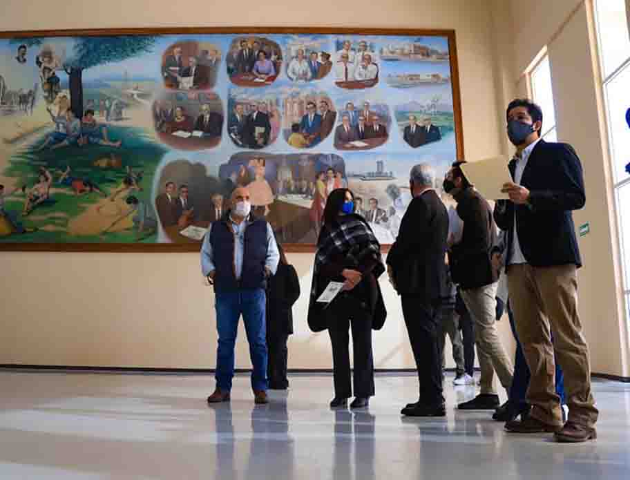 Mural ‘La pequeña y grande historia de Torreón'. (Especial)