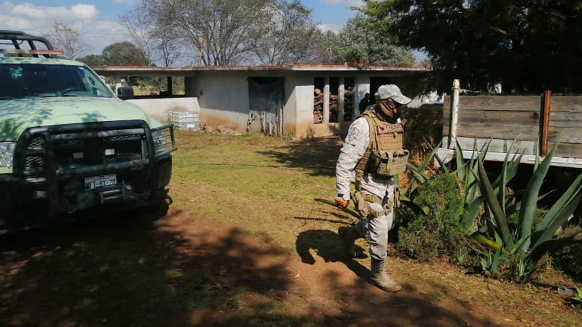 Elementos de la Sedena y Guardia Nacional aseguraron hidrocarburo en Guanajuato, Hidalgo, Nuevo León y Querétaro. (Especial)