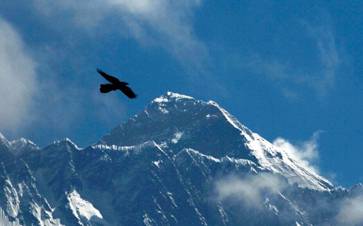 Nepal y China fijan la altura del Everest en 8.848,86 metros. (AP)