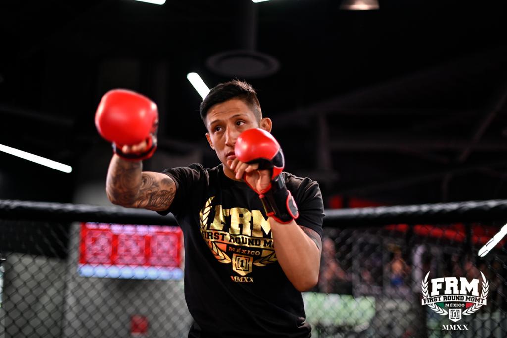Carlos Rivera regresa con hambre al iKon Fighting Federation
