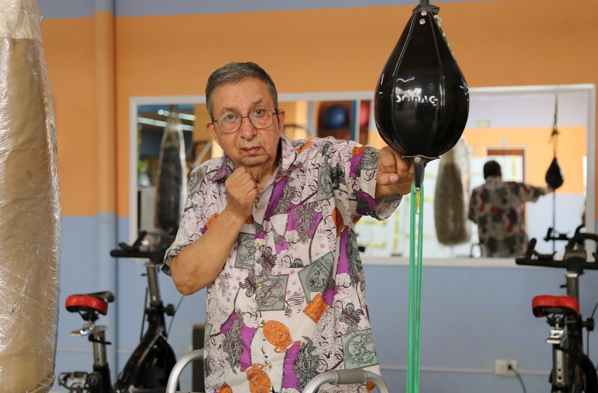 Rafa fue el primer entrenador en la Comarca Lagunera en tener un campeón del mundo. (Martín Piña)