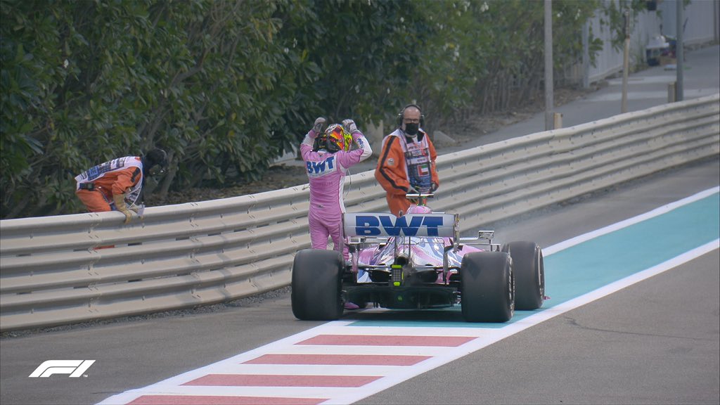 Checo Pérez abandonó el GP de Abu Dhabi (F1)