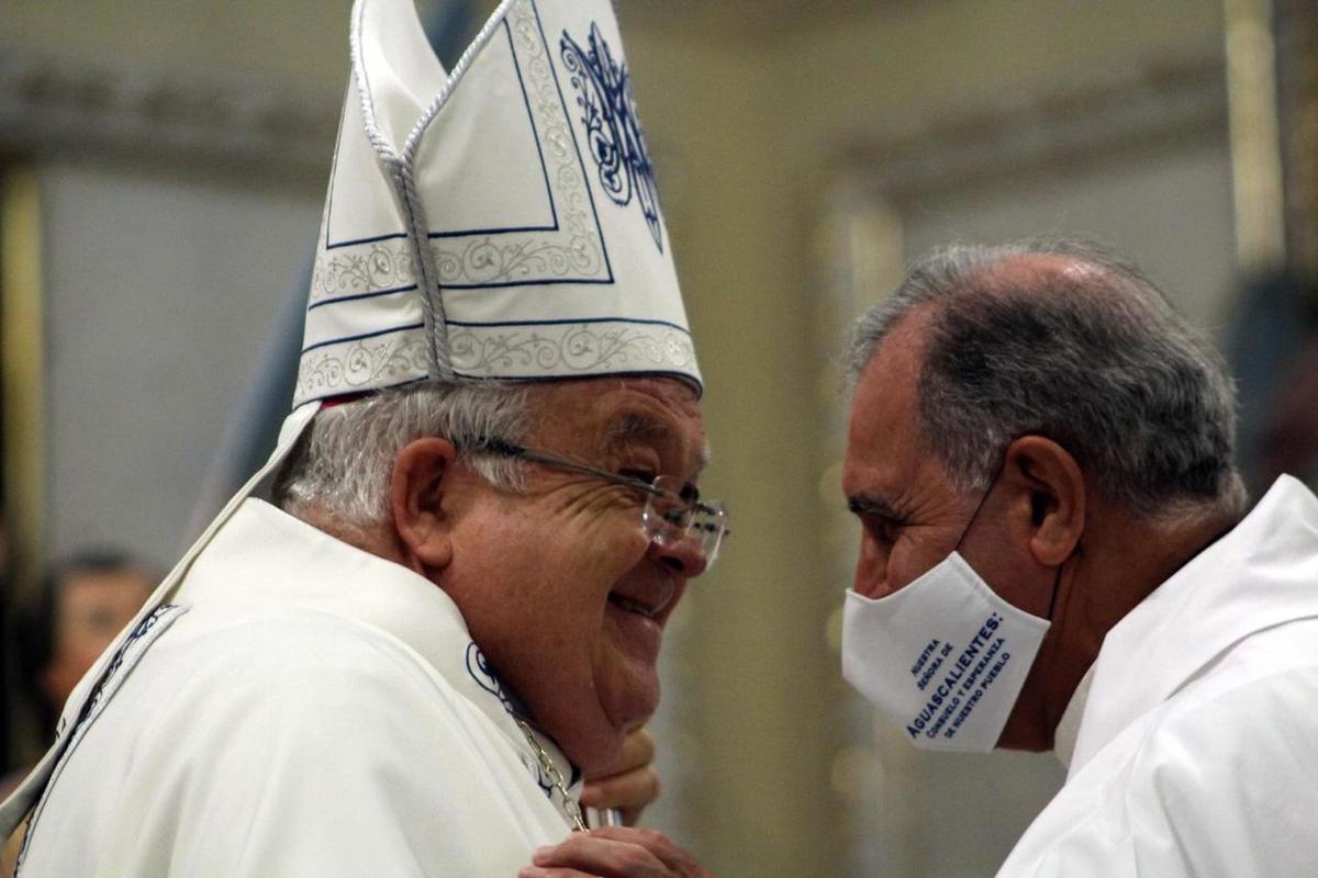 El obispo murió tras ser hospitalizado por covid-19.